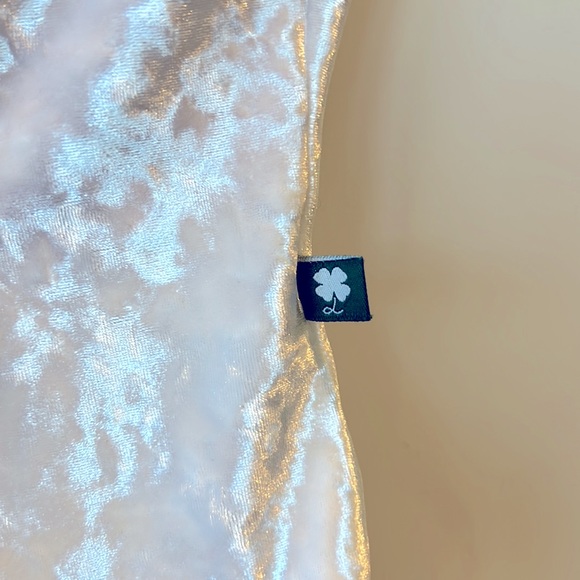 LuckyLeo Leotard - Picture 3 of 3